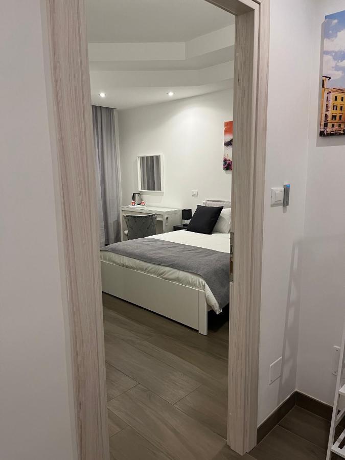 Anastasio Vatican Rooms G H Roma Esterno foto